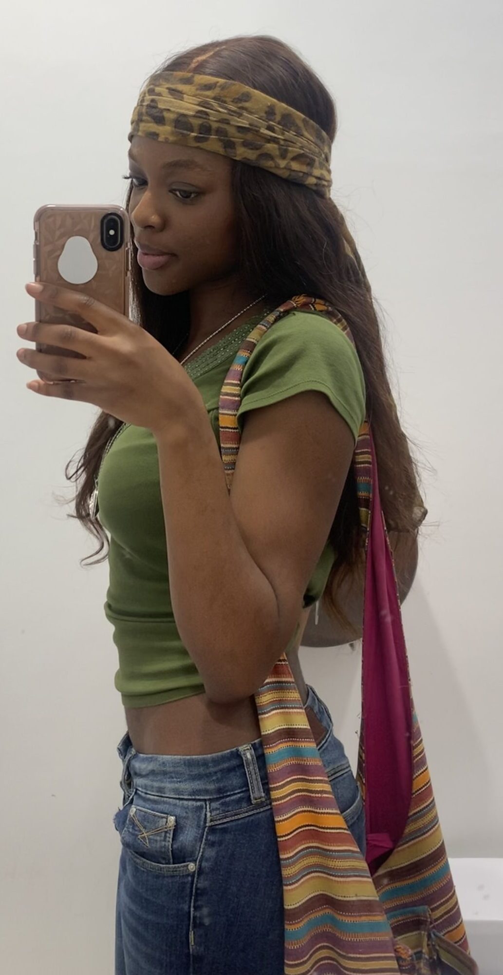 Mirror selfie in a Y2K-inspired outfit featuring retro accessories and early 2000s fashion aesthetic — introducing my blog about Y2K style, nostalgia, and modern fashion trends.